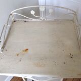 Iron apparatus table