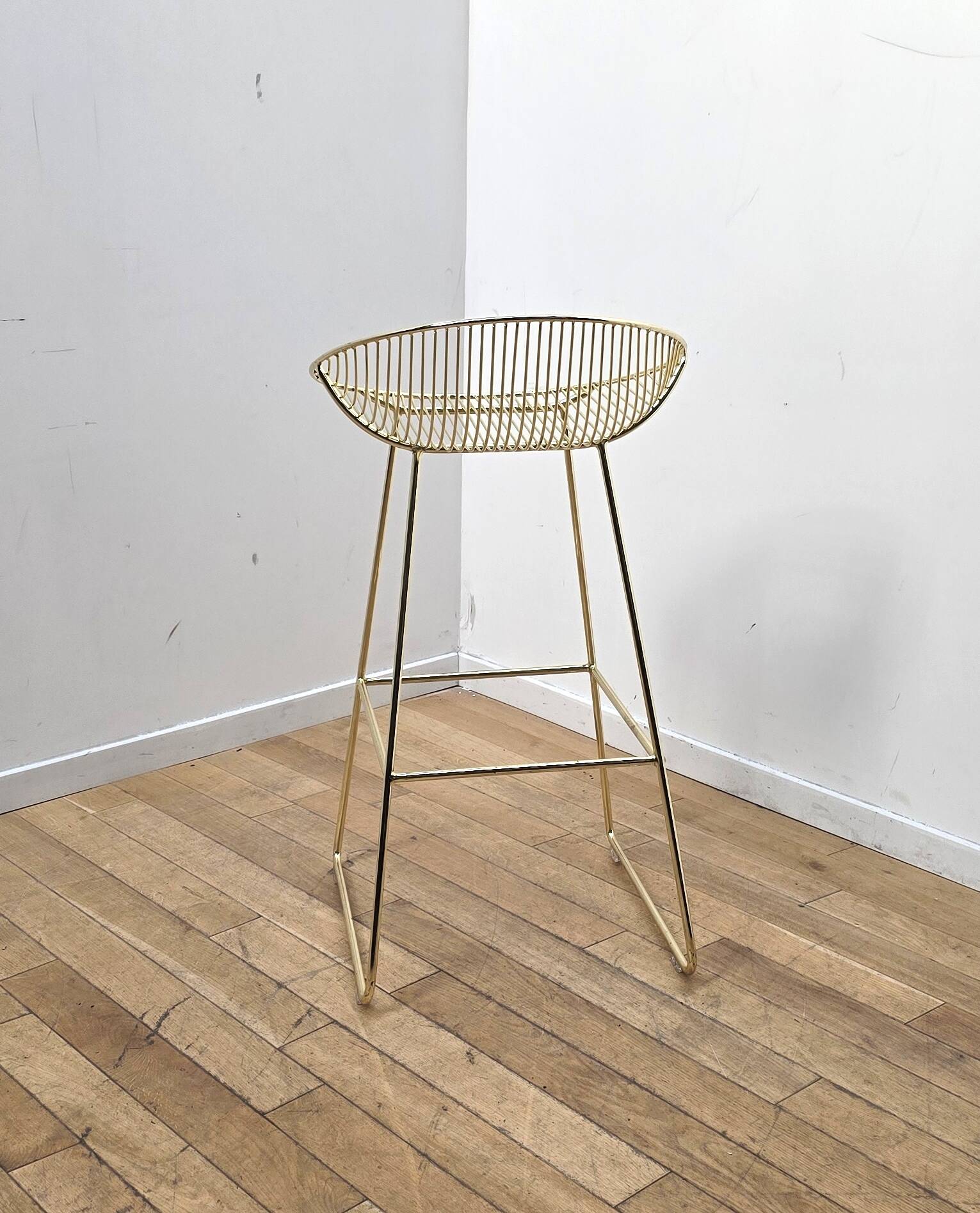 High chair NV Gallery