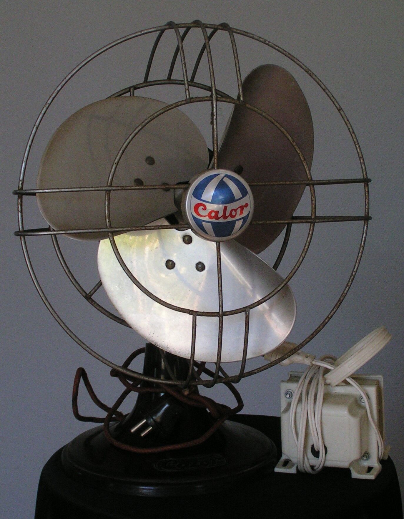 Ventilateur Calor en bakélite années 50