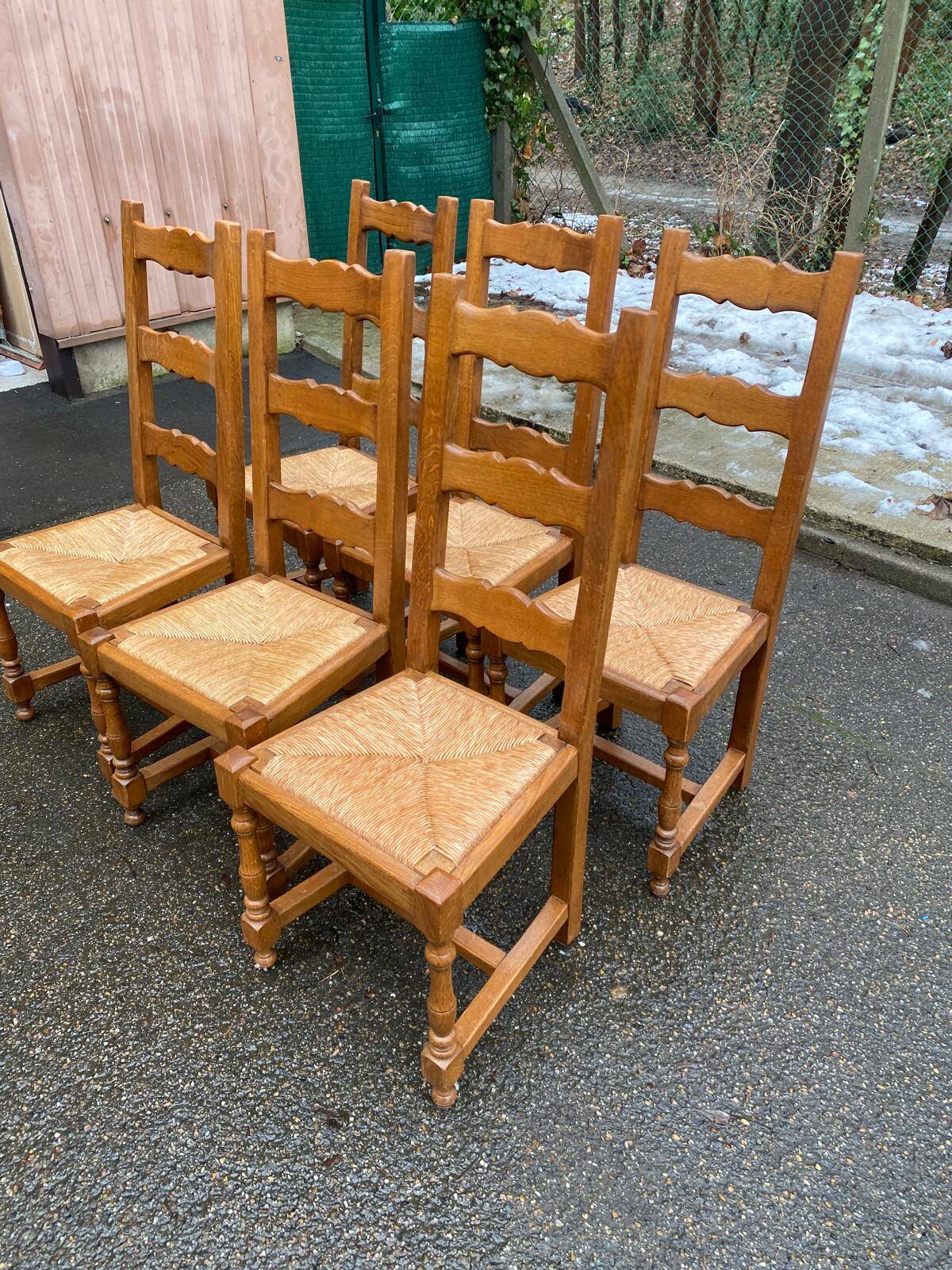 6 dining chairs made of solid medium oak with straw seats, 110cm
