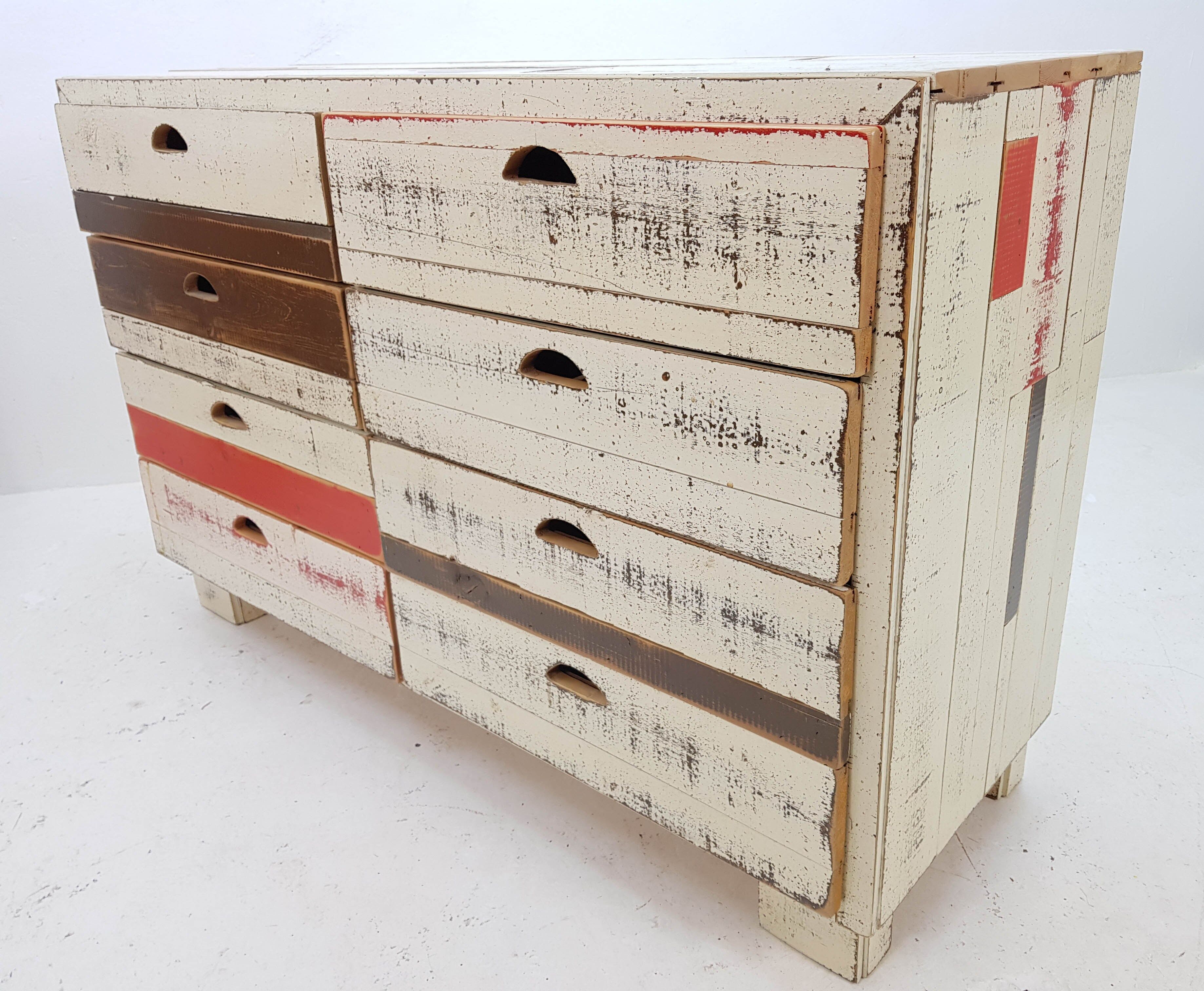 Dresser Piet huh Eek