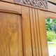 Armoire parisienne vintage