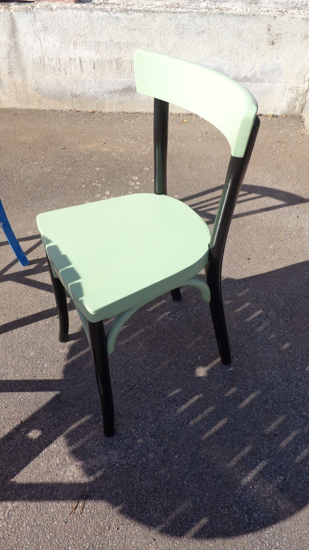 Salon de jardin multicolore