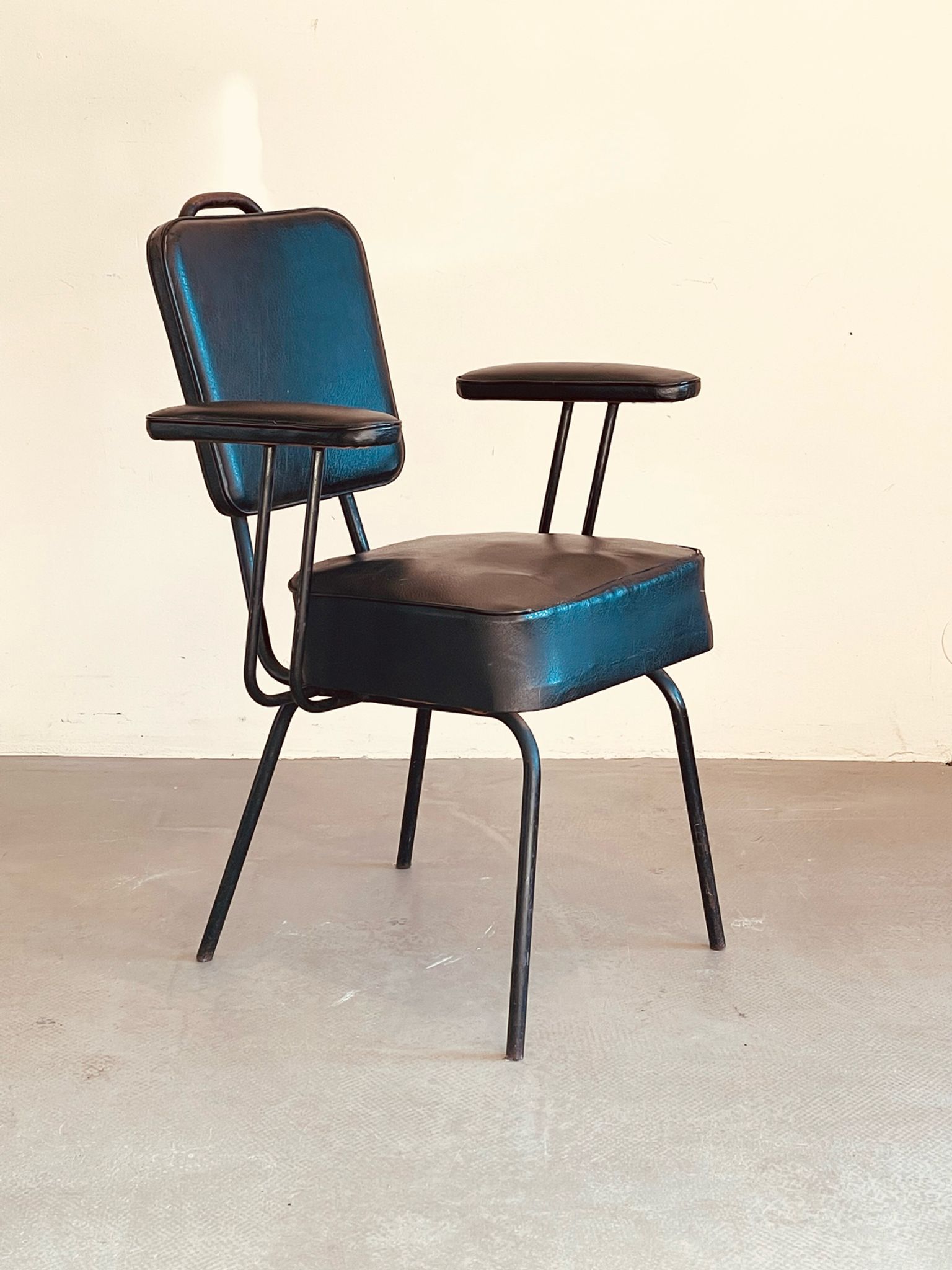 Dining chair