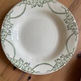 Set of 6 old soup plates
