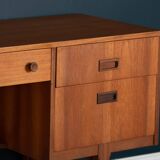 Bureau Nathan en teck des années 1960