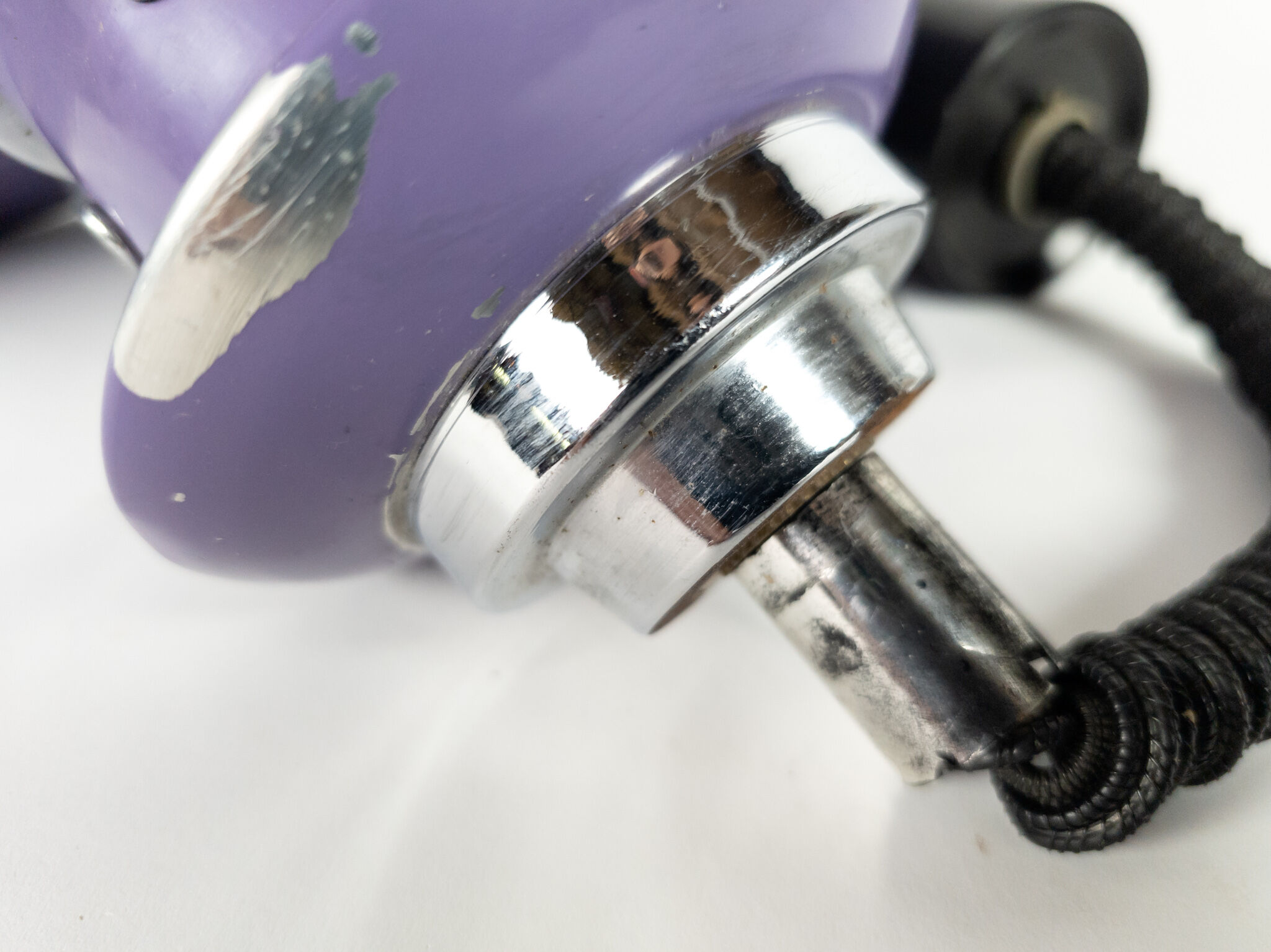 Lampe suspendue Brevettato en verre opale et métal Italie 70s