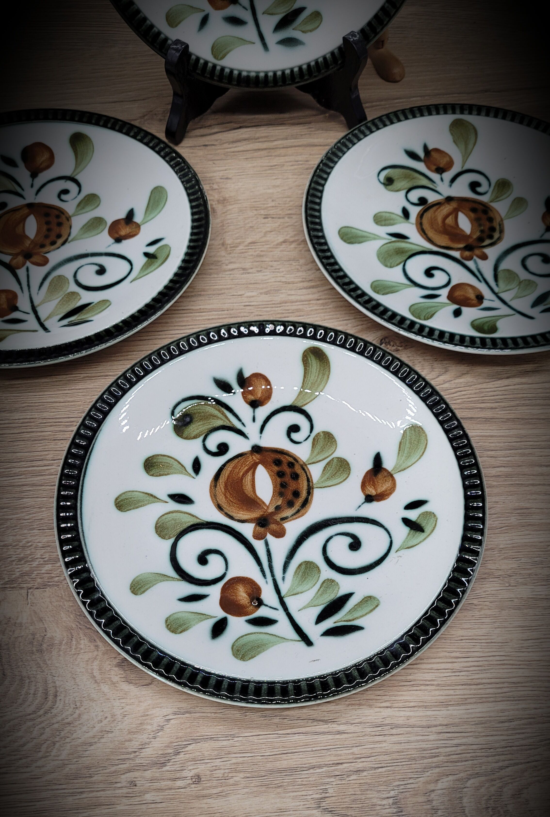 Set 4 plates Boch Argenteuil