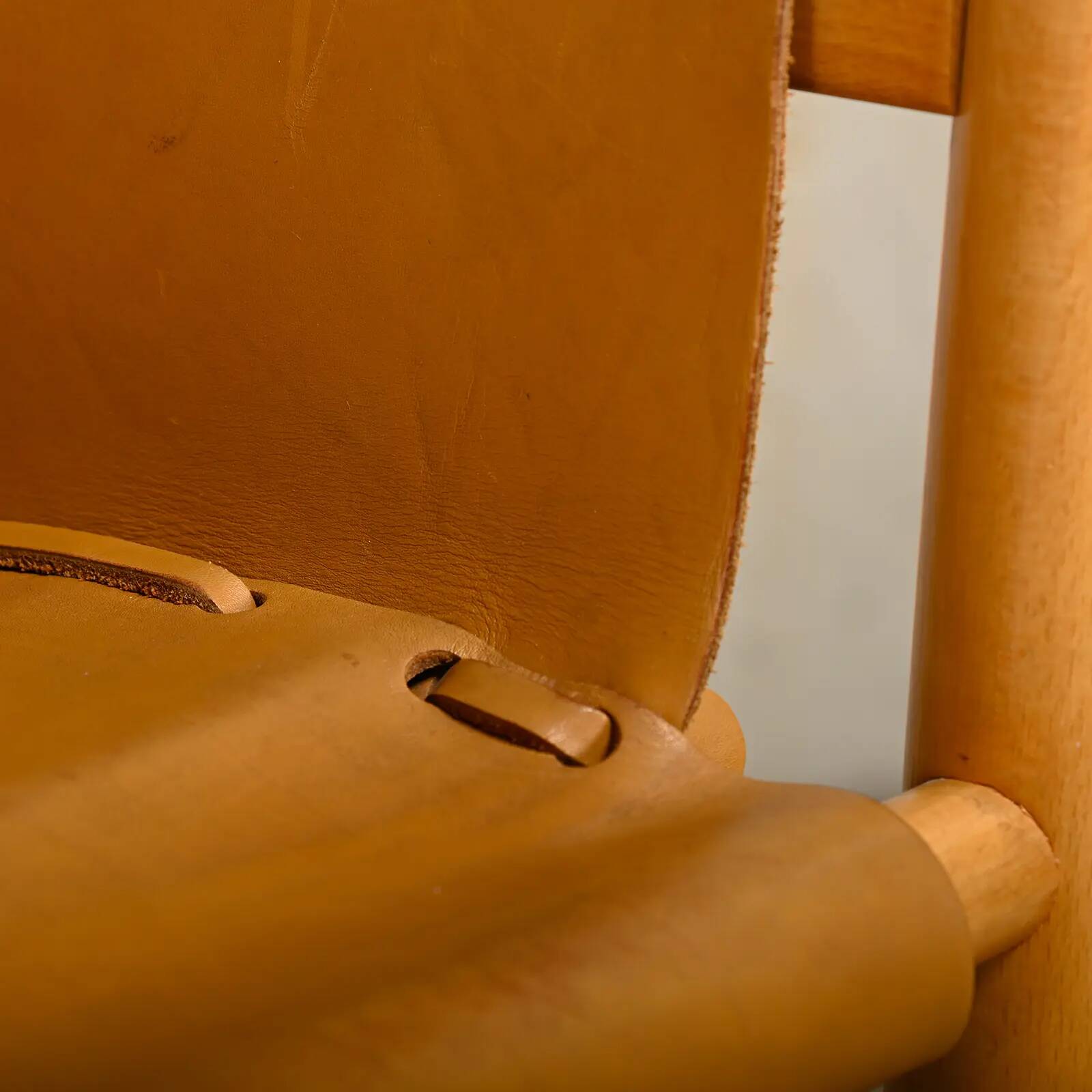 Armchair Wood and cognac colored Saddle Leather, Ibisco Italy 1970s