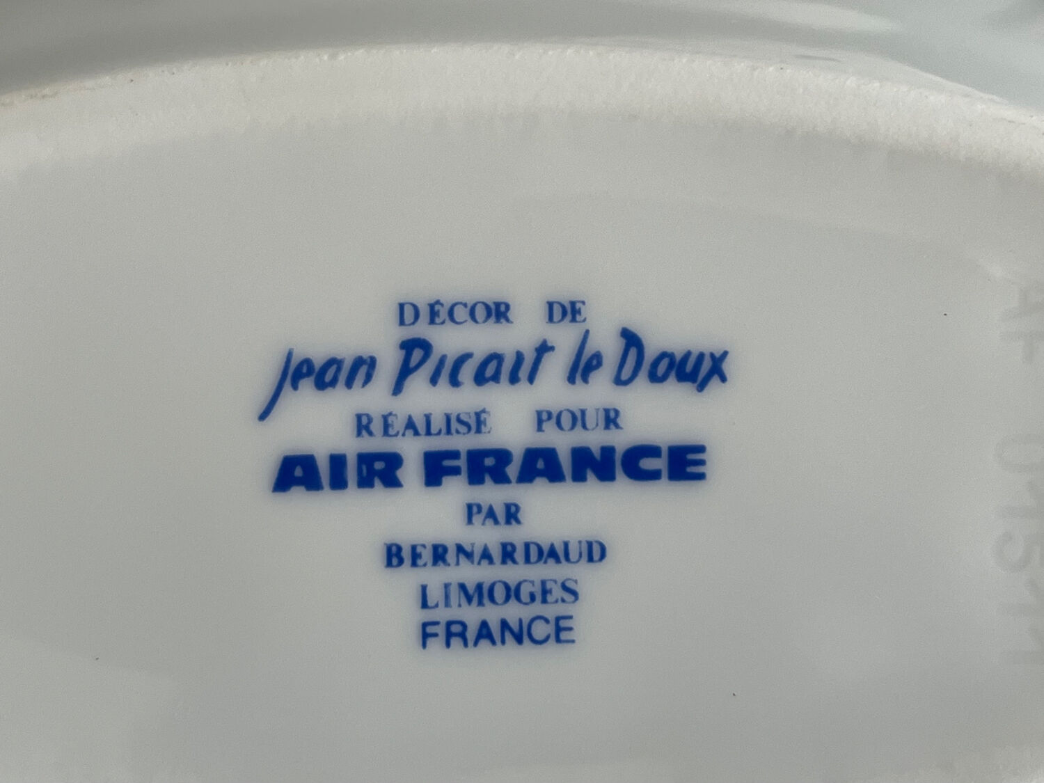 Bernardaud porcelain candy box for Air France