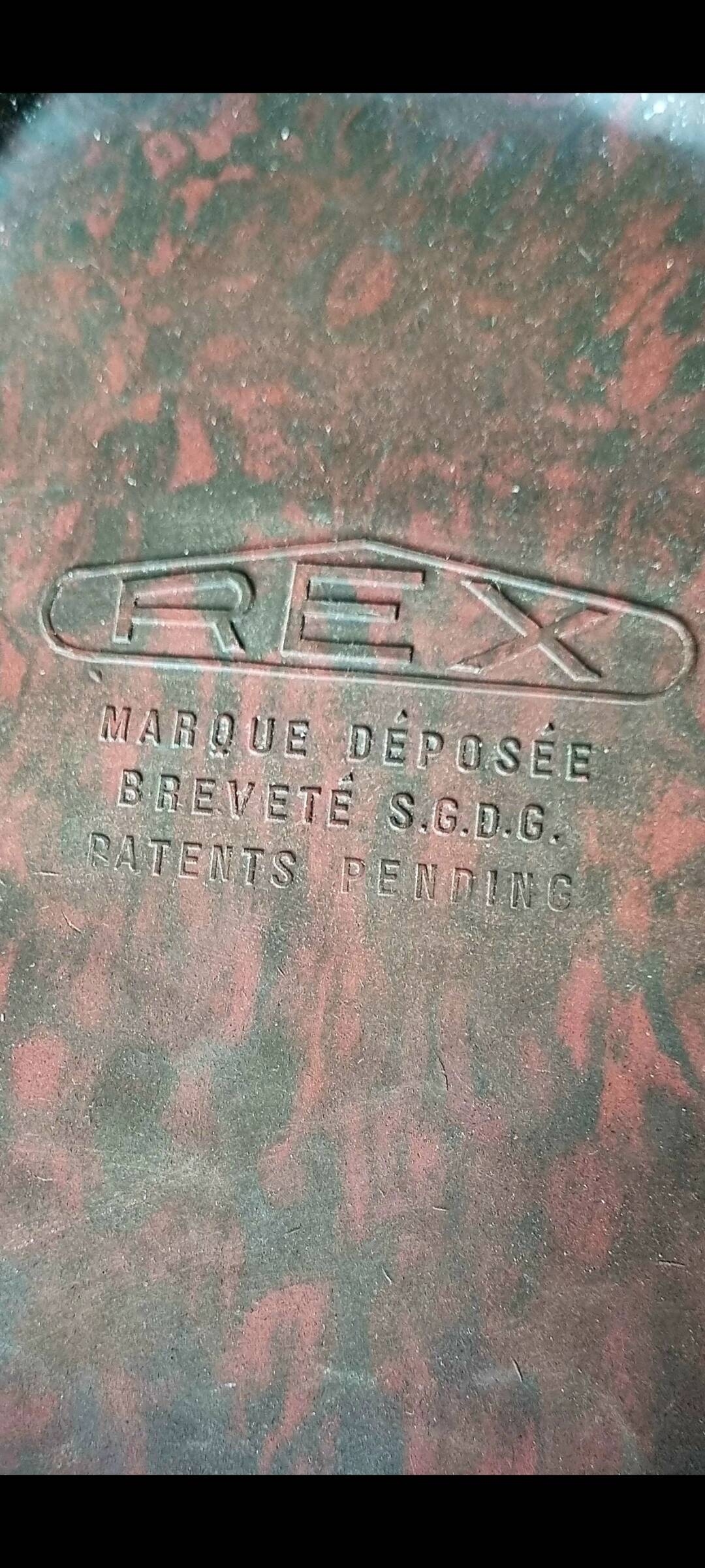 Bistro table in Bakelite Louis Vuitton