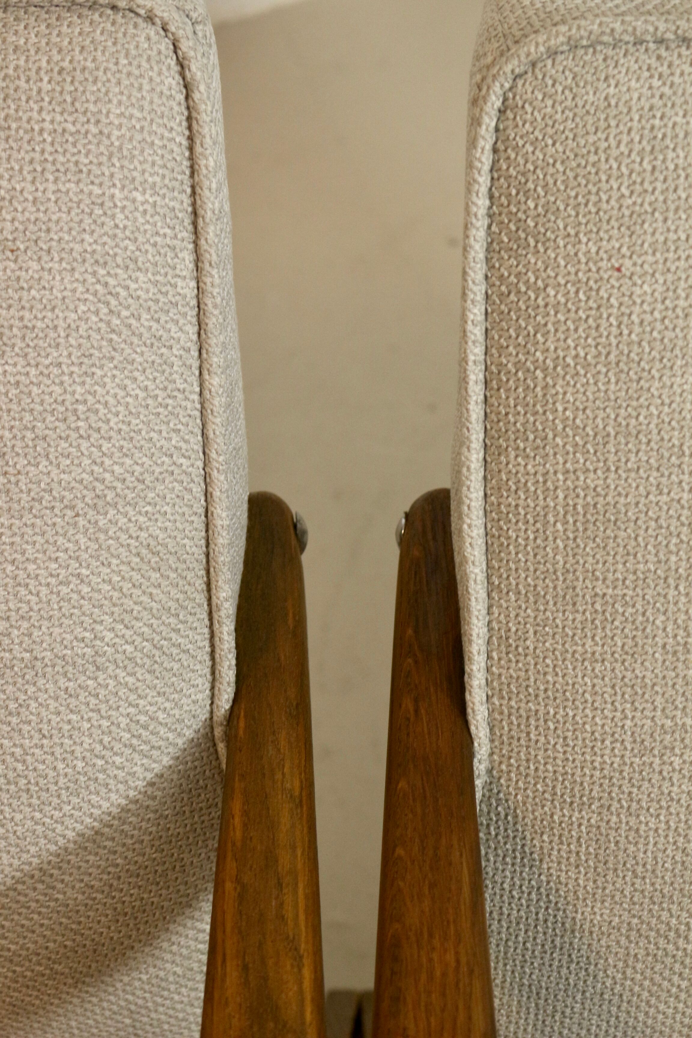 Pair of vintage armchairs design year 60 in oak