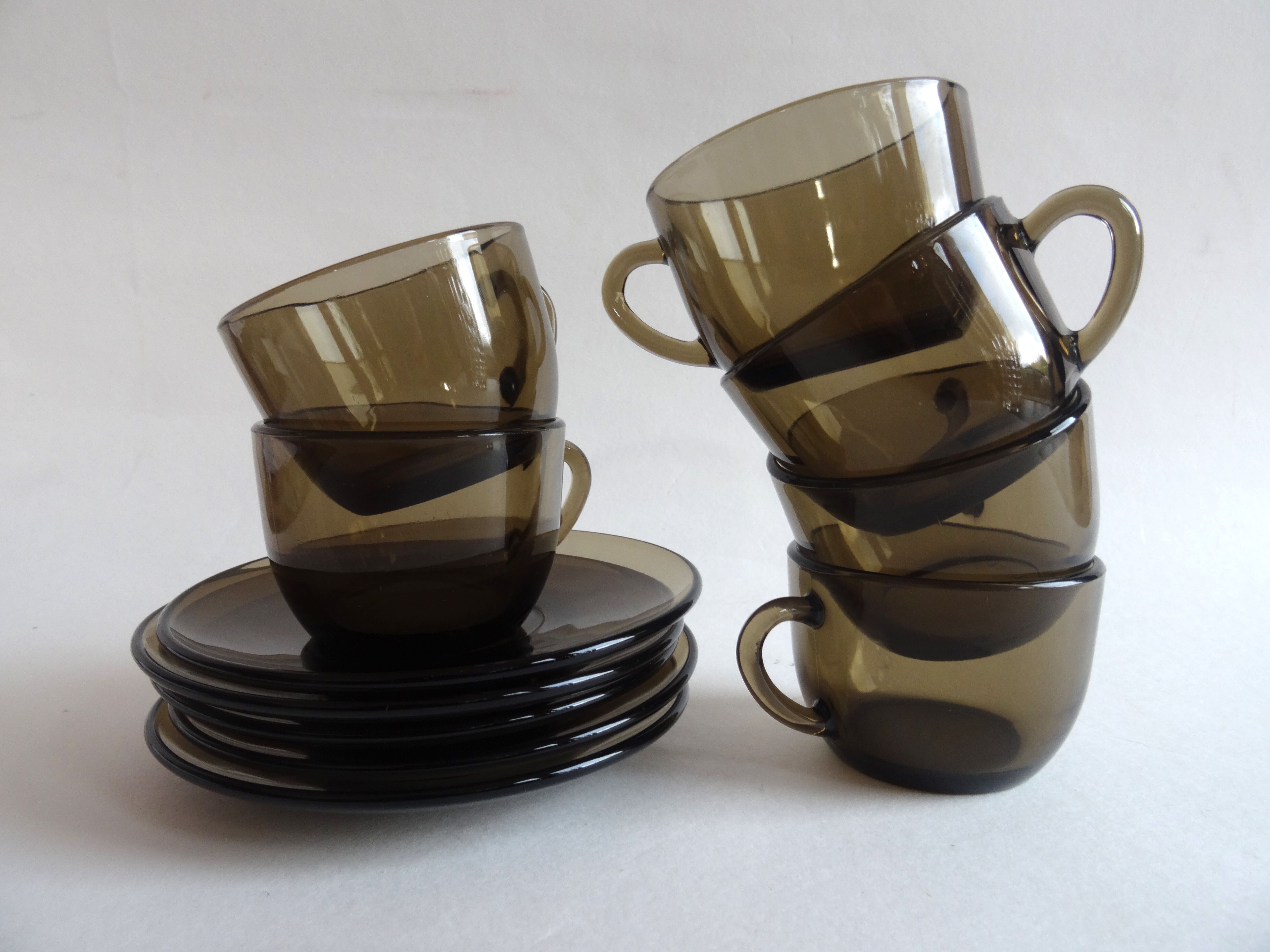 Brown Vereco coffee cups