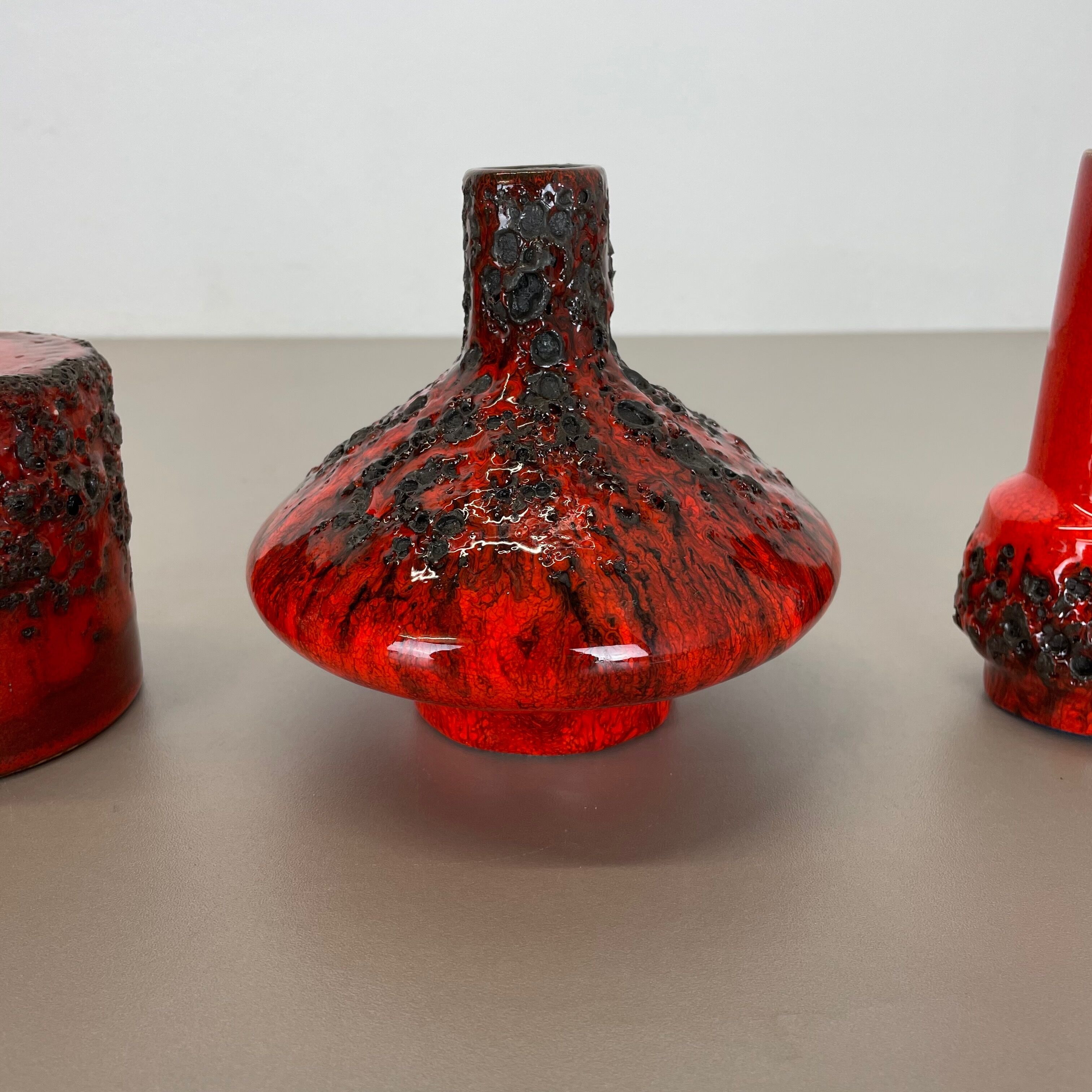 Ensemble de 3 vases en poterie céramique rouge noir Otto Keramik Allemagne 1970