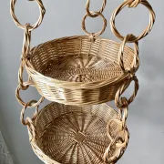 Large wicker suspension with three baskets, twisted ring chain.