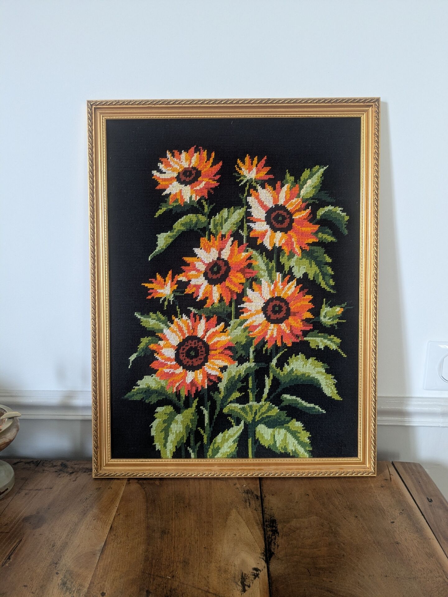 Vintage sunflower tapestry