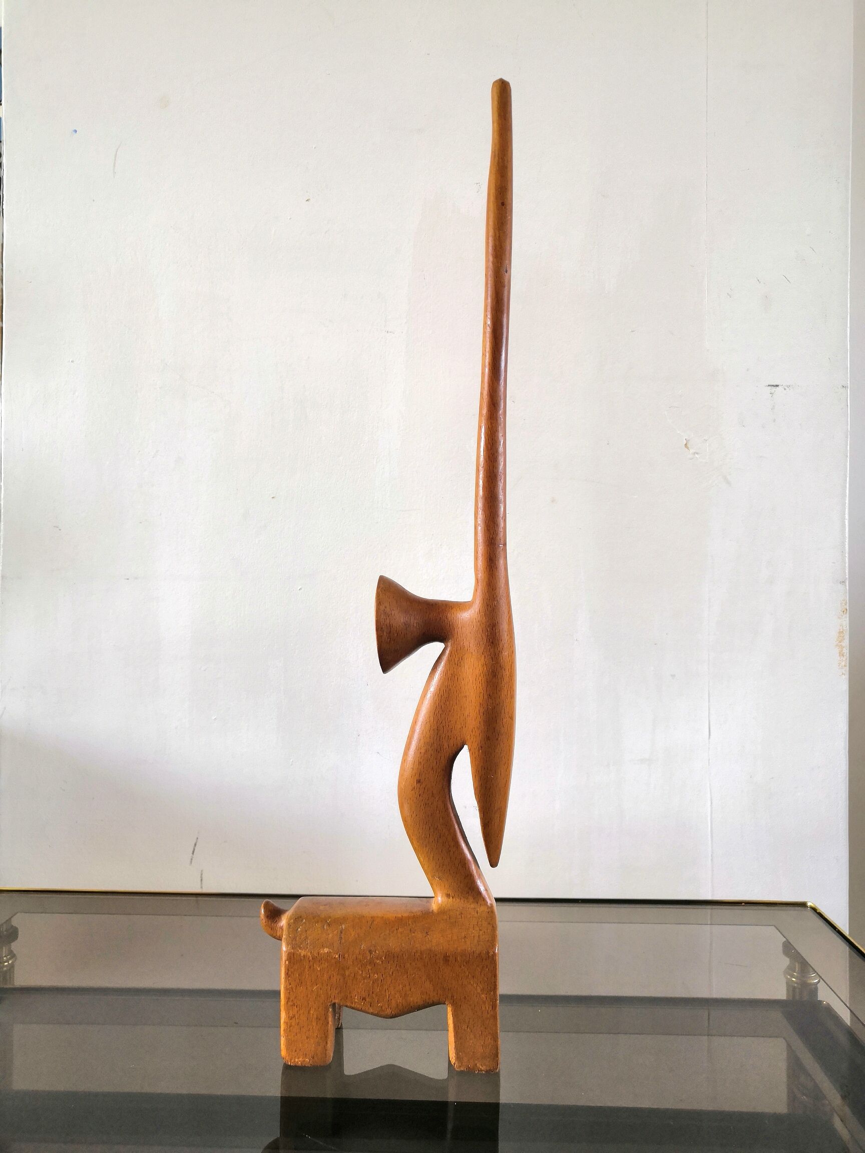 Stylized teak antelope design 60s - 70s