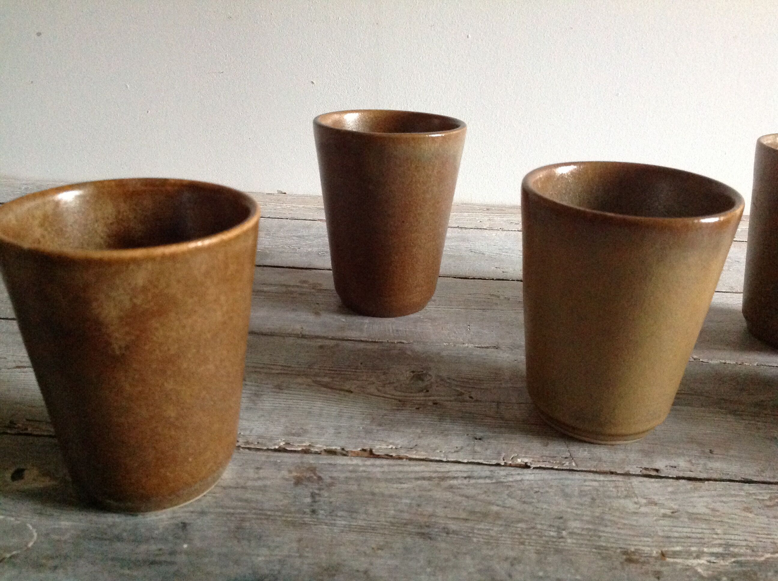 Series of 6 sandstone cups