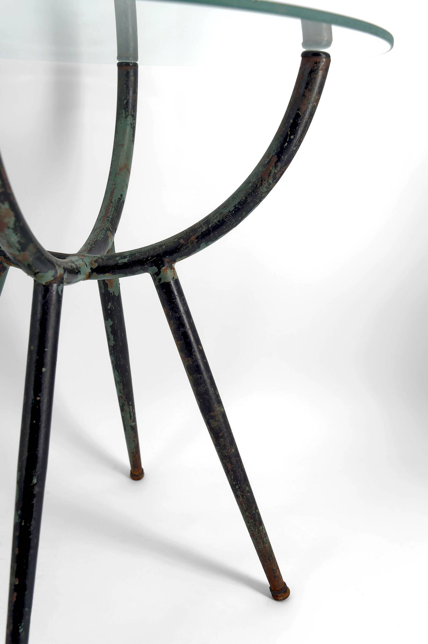Patinated metal gueridon – Italy, 1960s