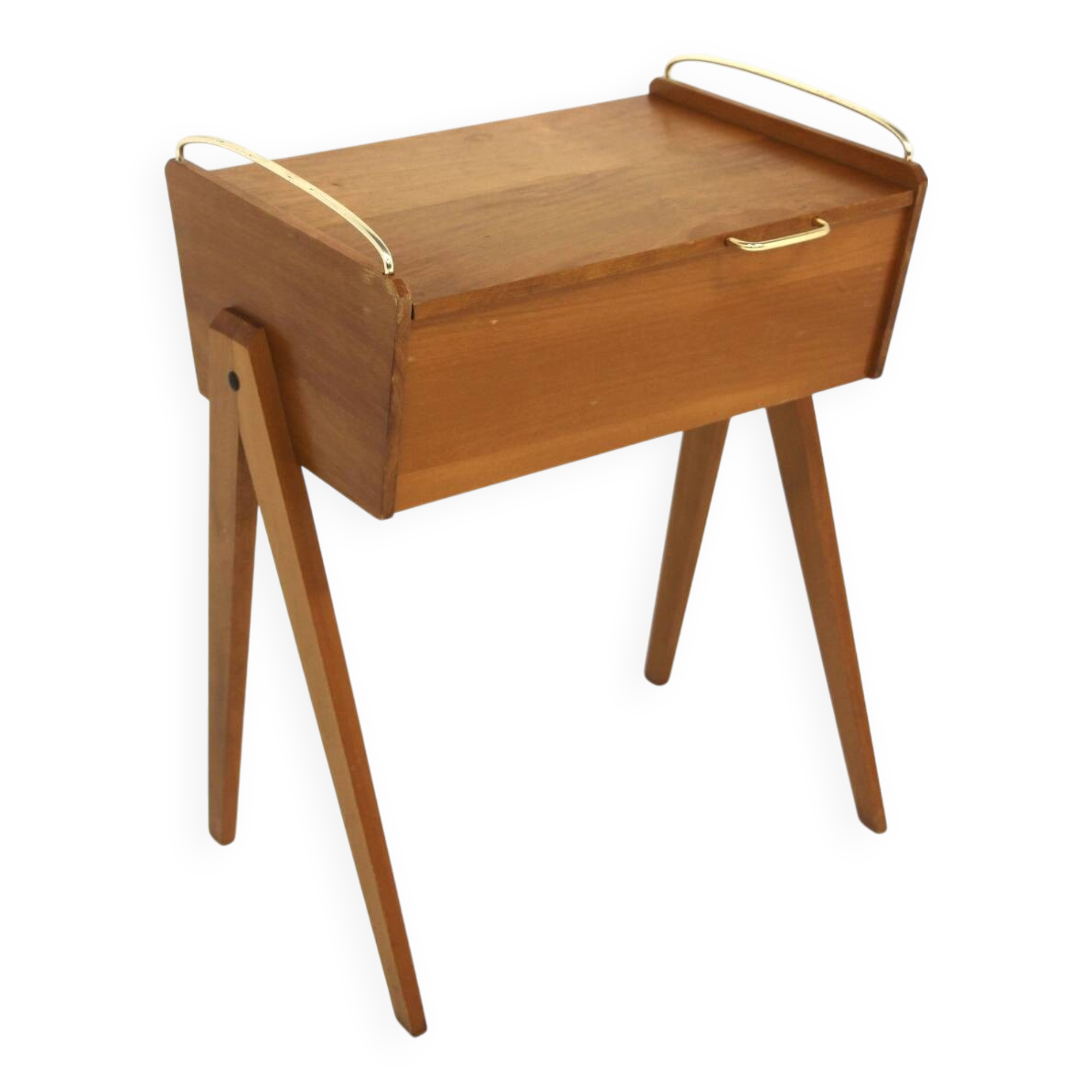 Scandinavian worker in elm, Sweden, 1960