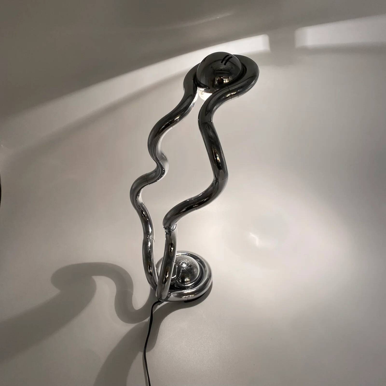 "Tangle" lamp by Richard Zawitz, 1991