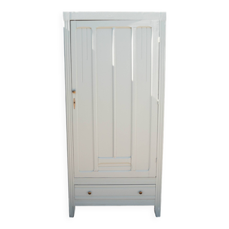 Armoire parisienne
