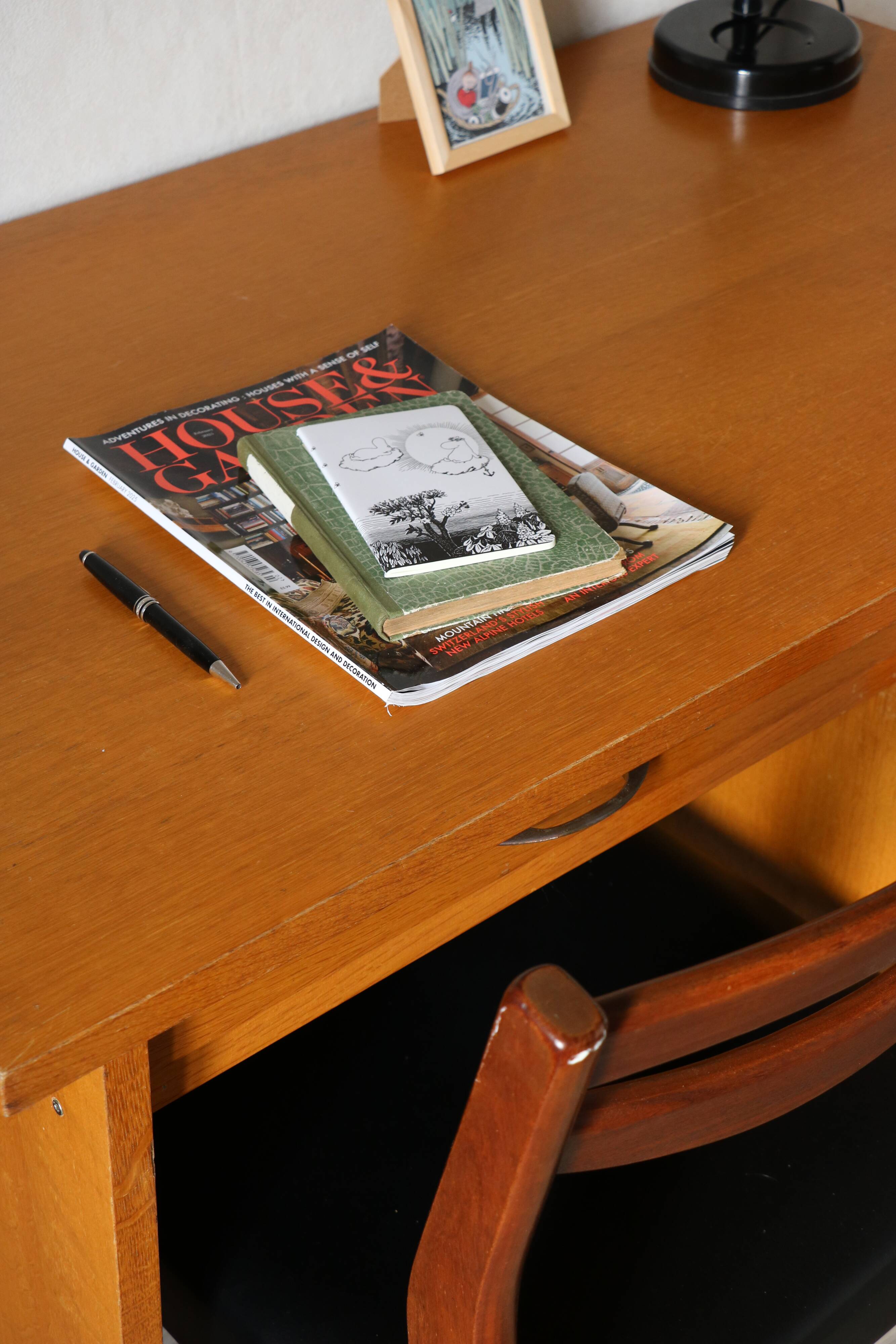 Oak desk, splayed legs, drawers, 1960.