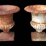 Paire anciens petits vases Médicis en fonte