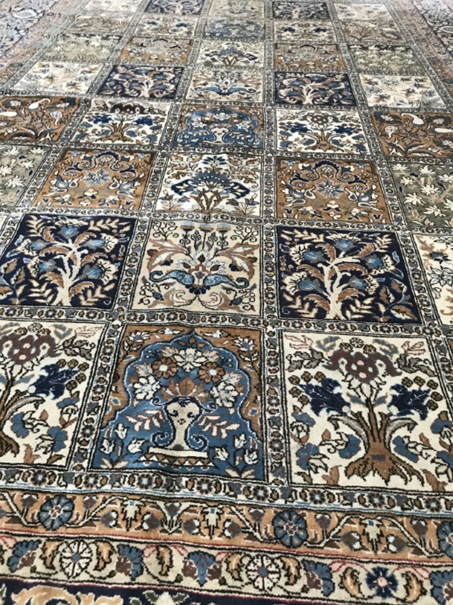 Old Persian Ghoum handmade carpet 207 X 303 cm