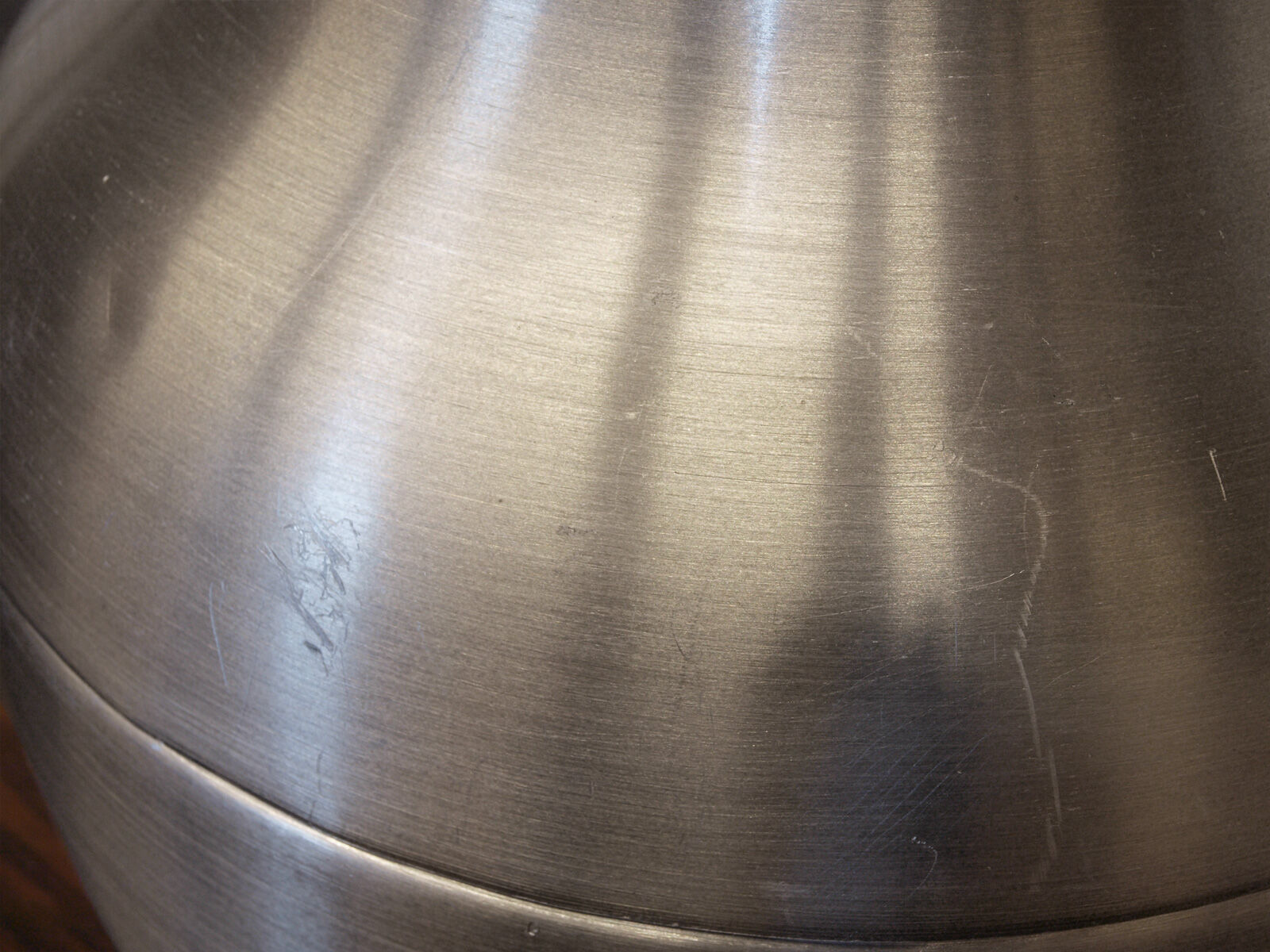 Aluminium pear ice bucket