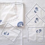 Tea tablecloth & napkins