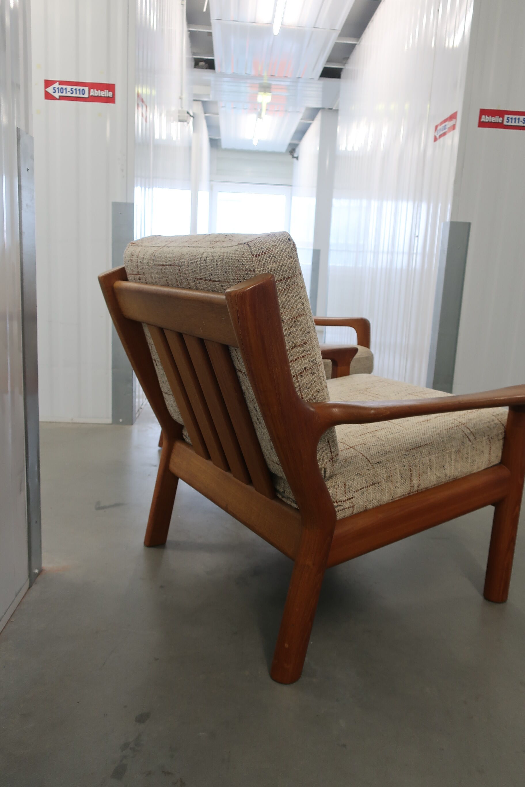 Pair of danish armchairs from the 60s in teak