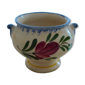 Eard gratinated soup bowl