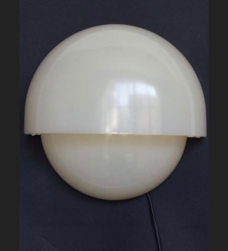 Woll lamp by Vico Magistretti for Artemide