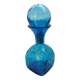Carafe en verre bosselé bleu