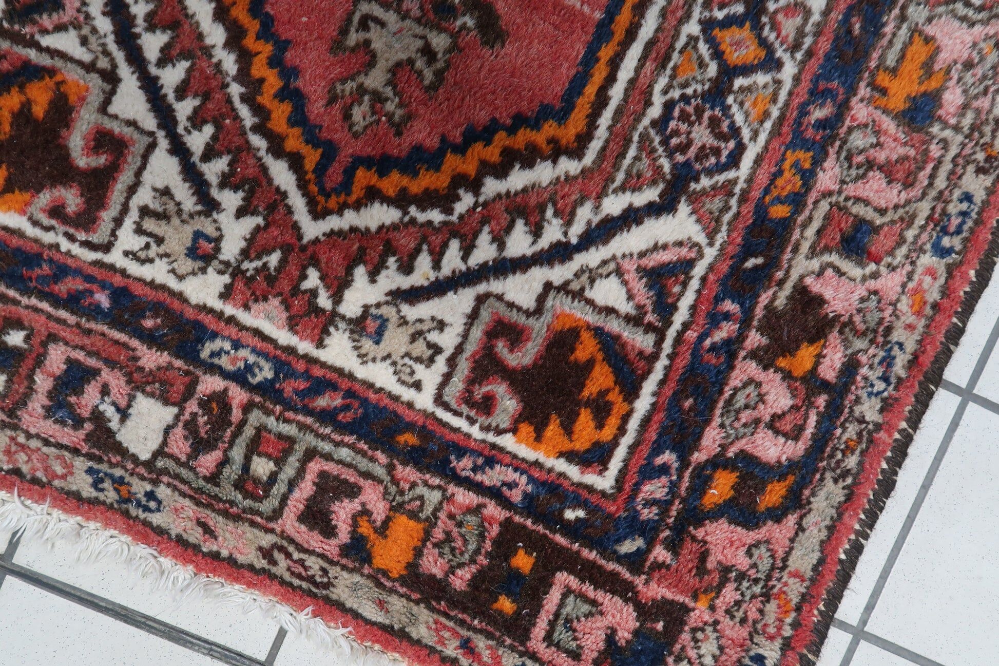 Handmade vintage Persian Hamadan rug 93cm x 196cm 1970s