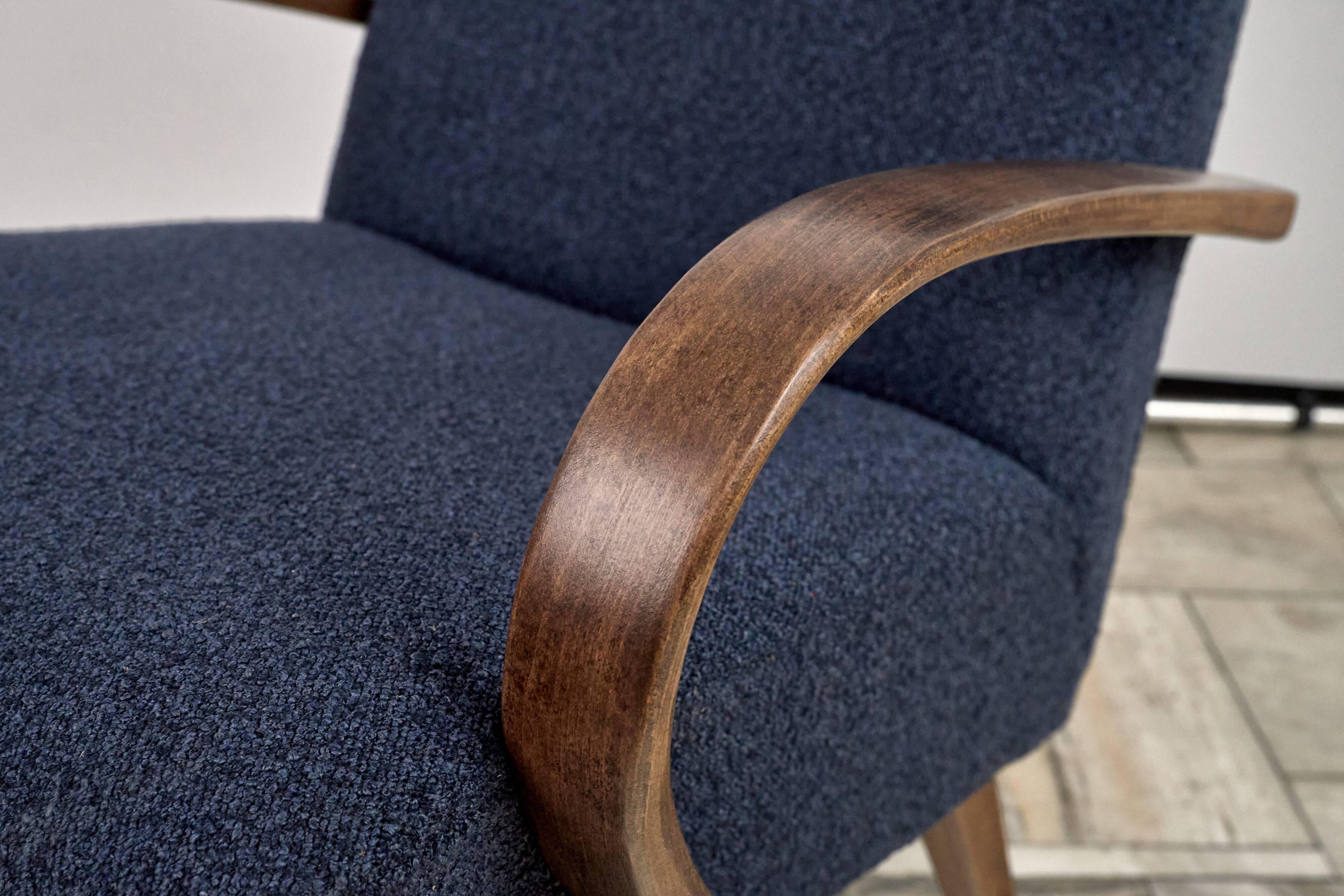 Fauteuil vintage conçu par Jindrich Halabala, années 1950, Tchécoslovaquie