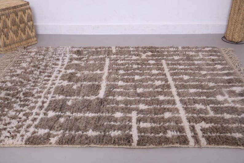 Taupe Beni Ourain rug, Moroccan rug 150/250cm