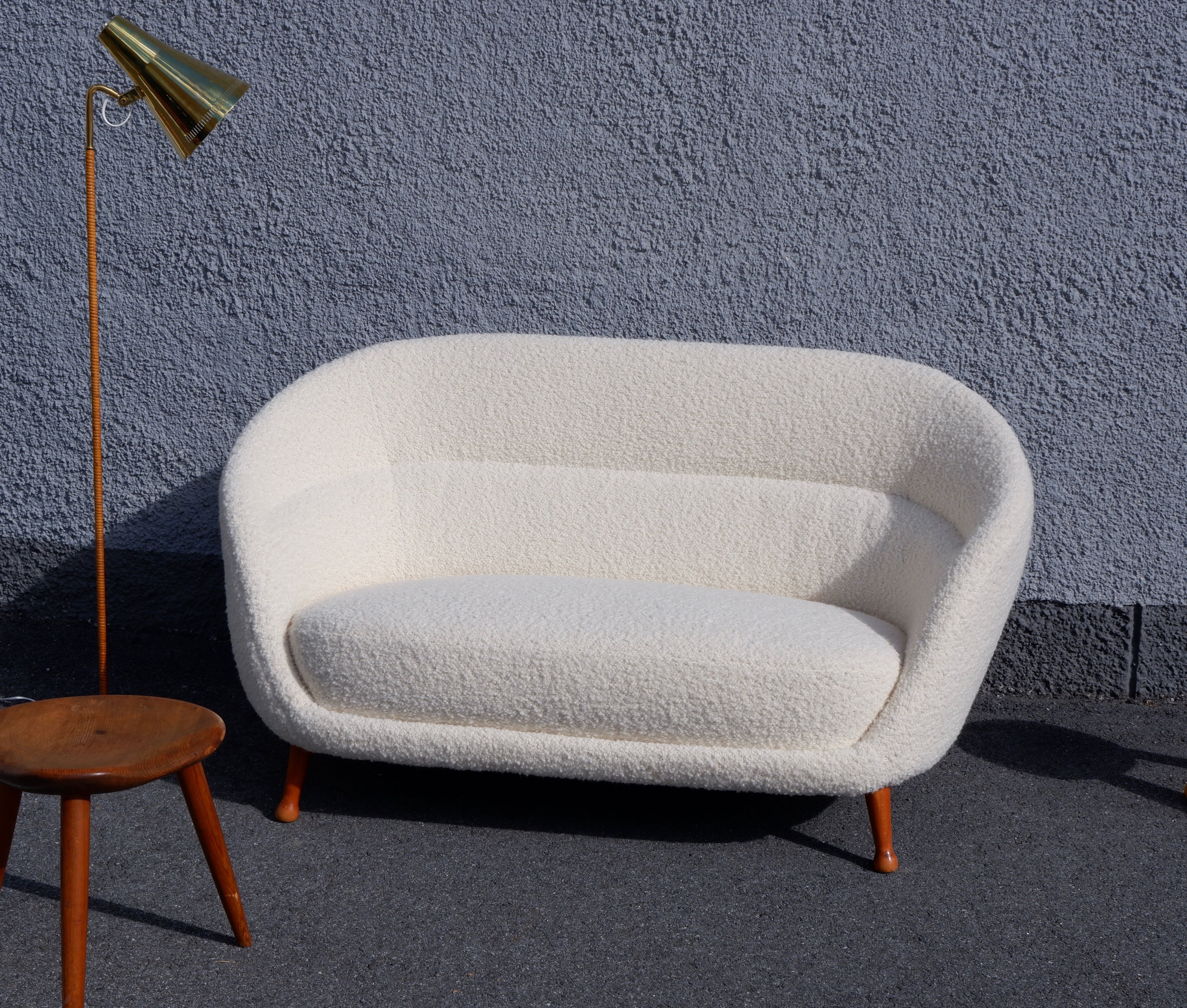 Arne Norell Curvy Soffa Produced by Westbergs Möbler, Sweden, circa 1960