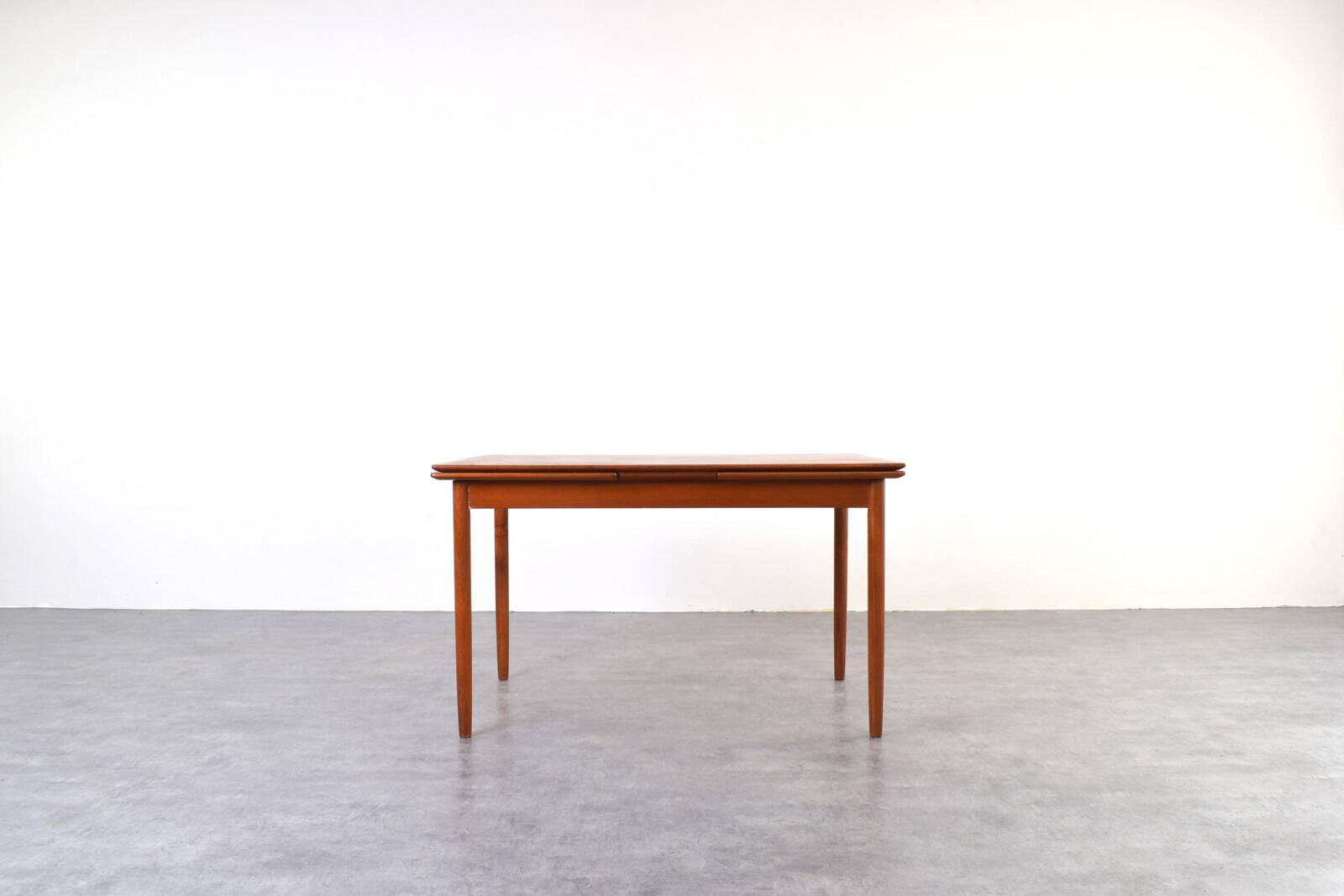 Mid-Century Danish Teak Extendable Dining Table, 1960s.