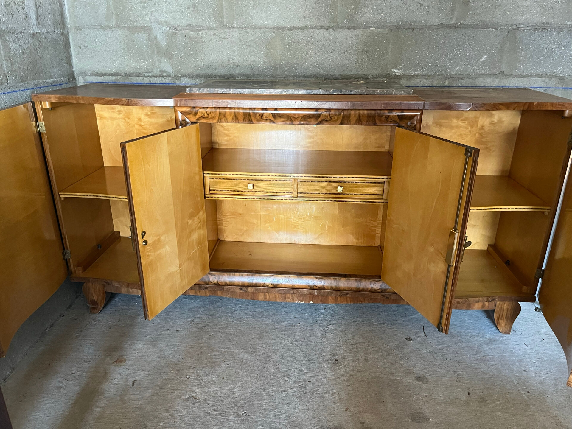 Buffet vintage