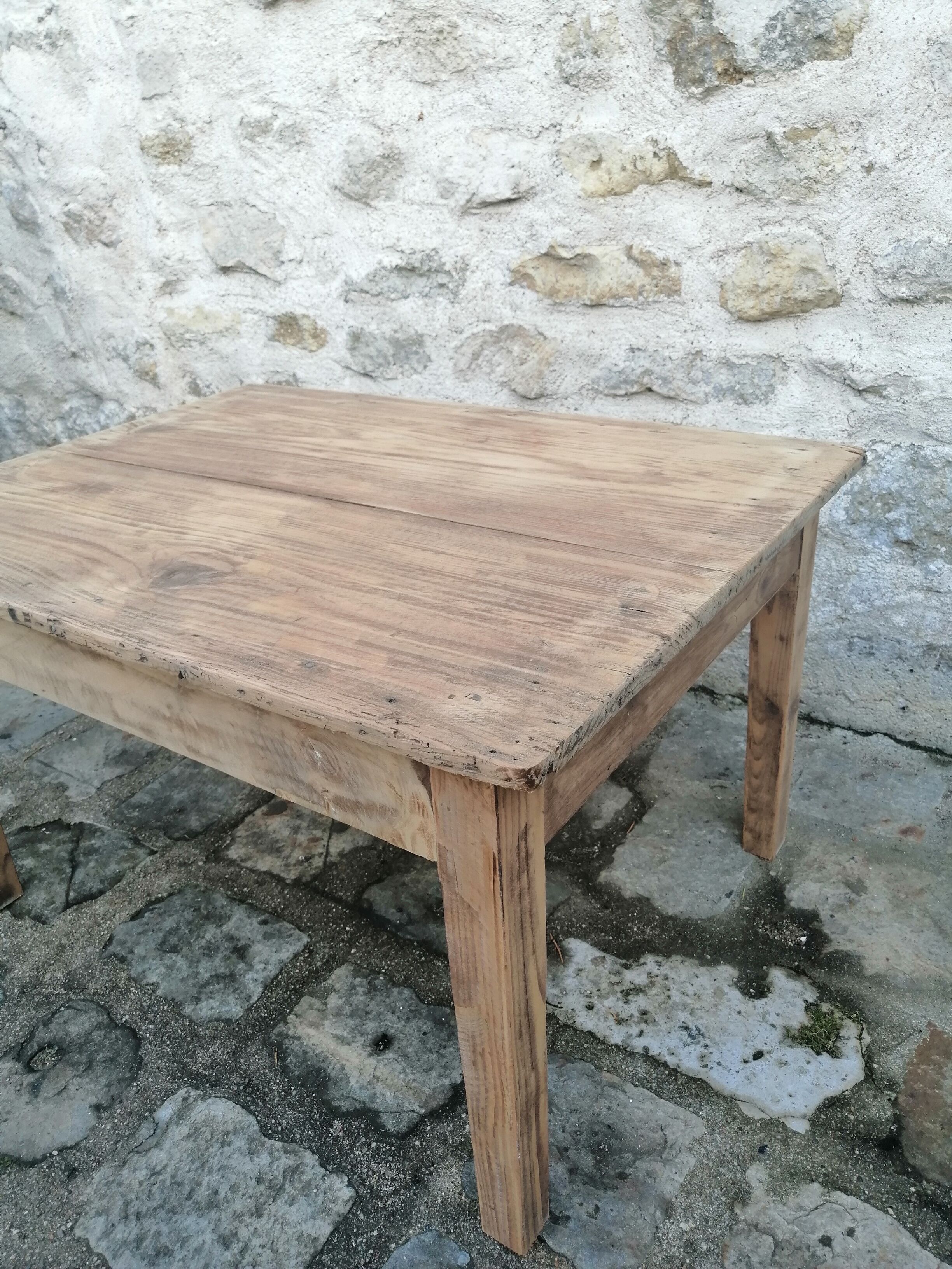 Table basse en bois