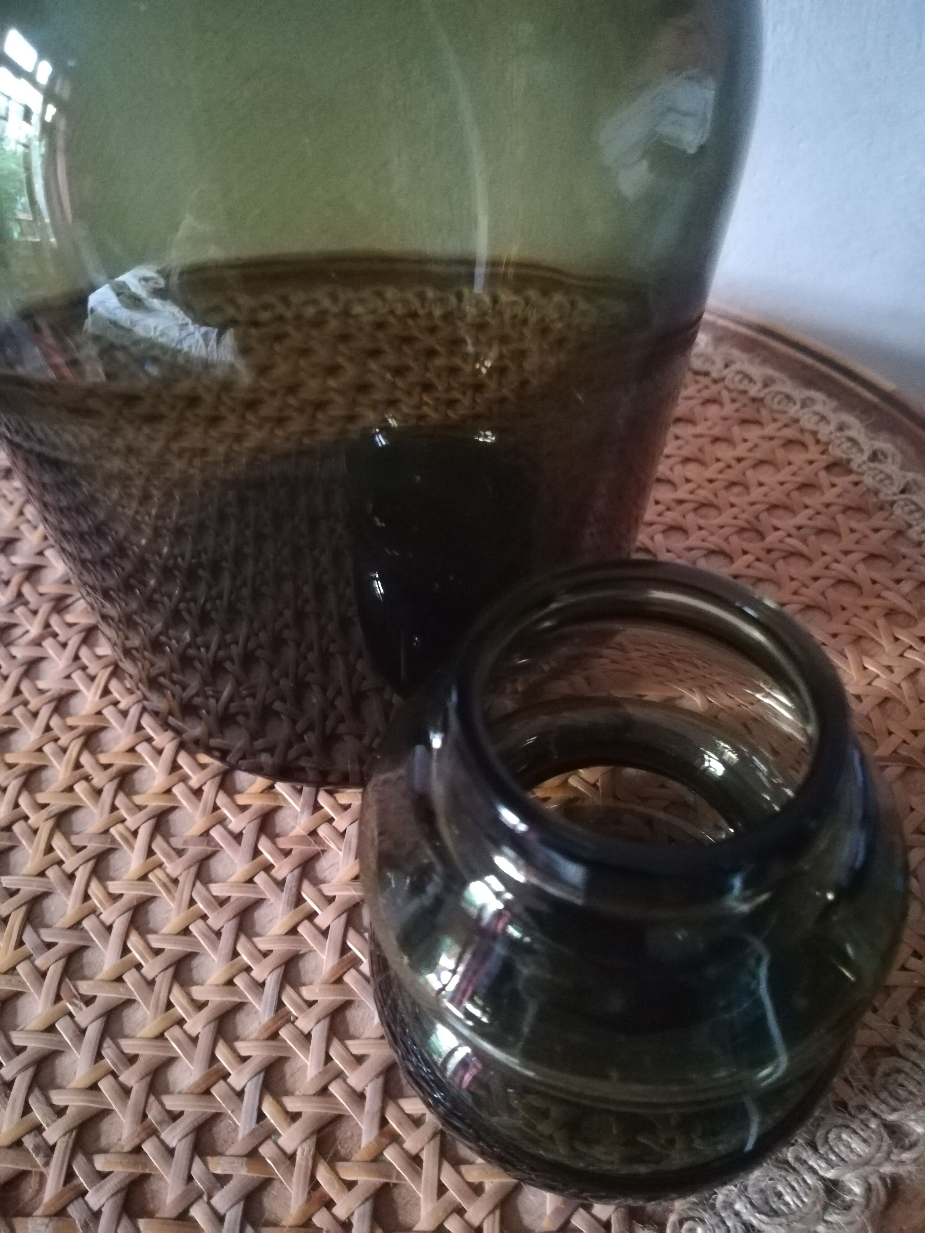 Black carafe