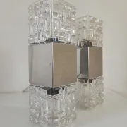 Pair of wall lights in glass and chrome metal