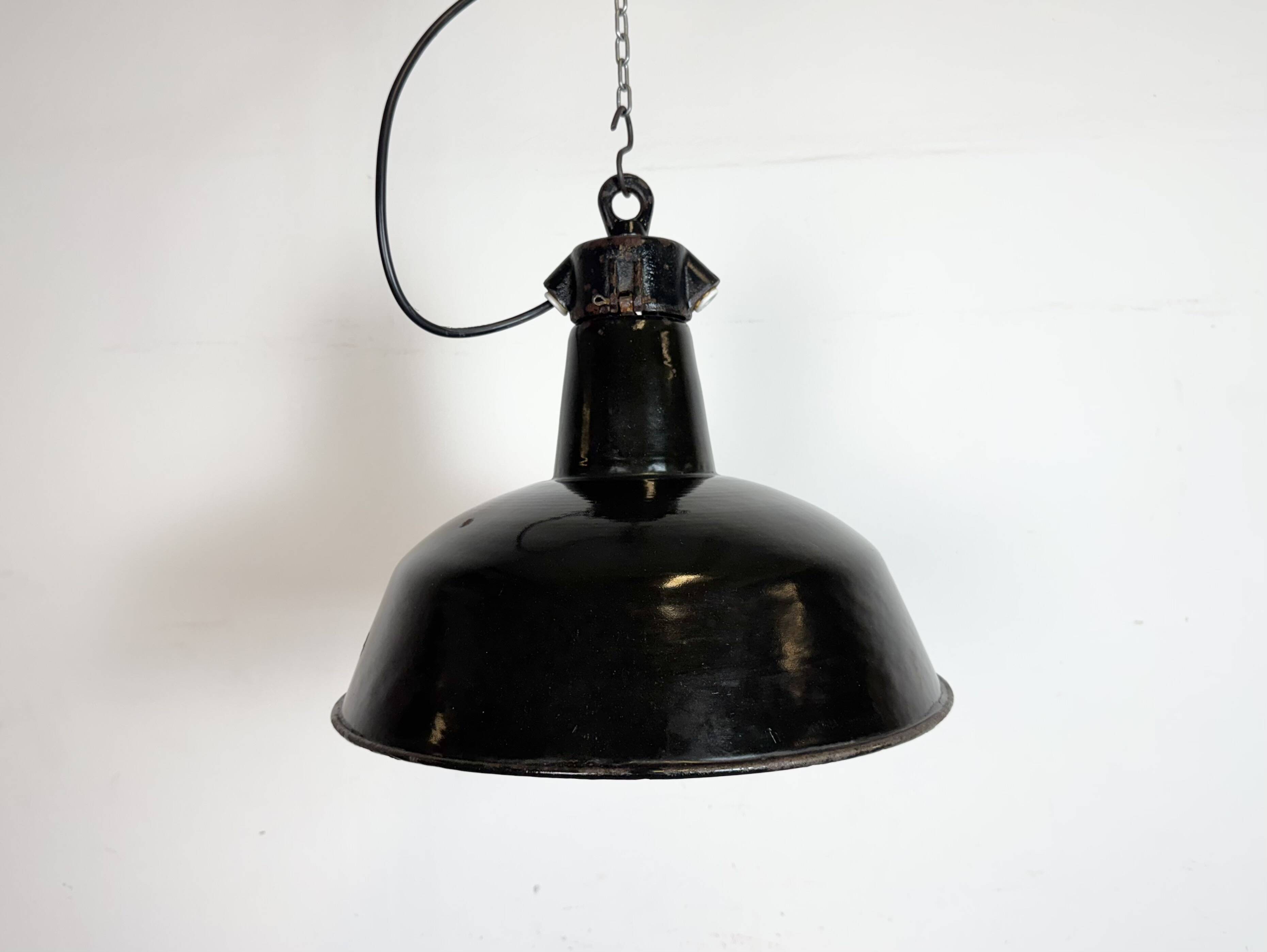 Industrial Black Enamel Factory Lamp with Cast Iron Top, 1950s
