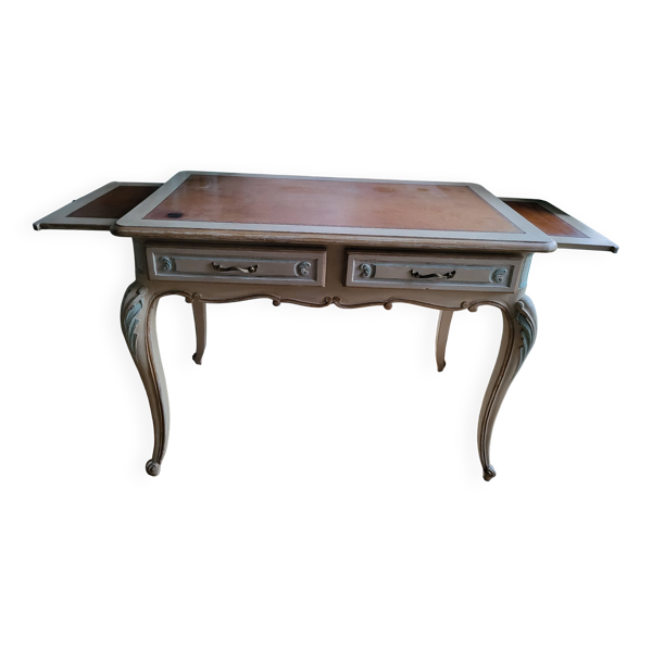 Bureau de style Louis XV peint – Facture Antiquaire (Patrice Burel)