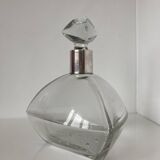 Beautiful cut crystal carafe with its stopper and solid silver setting