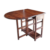 Table scandinave en bois massif