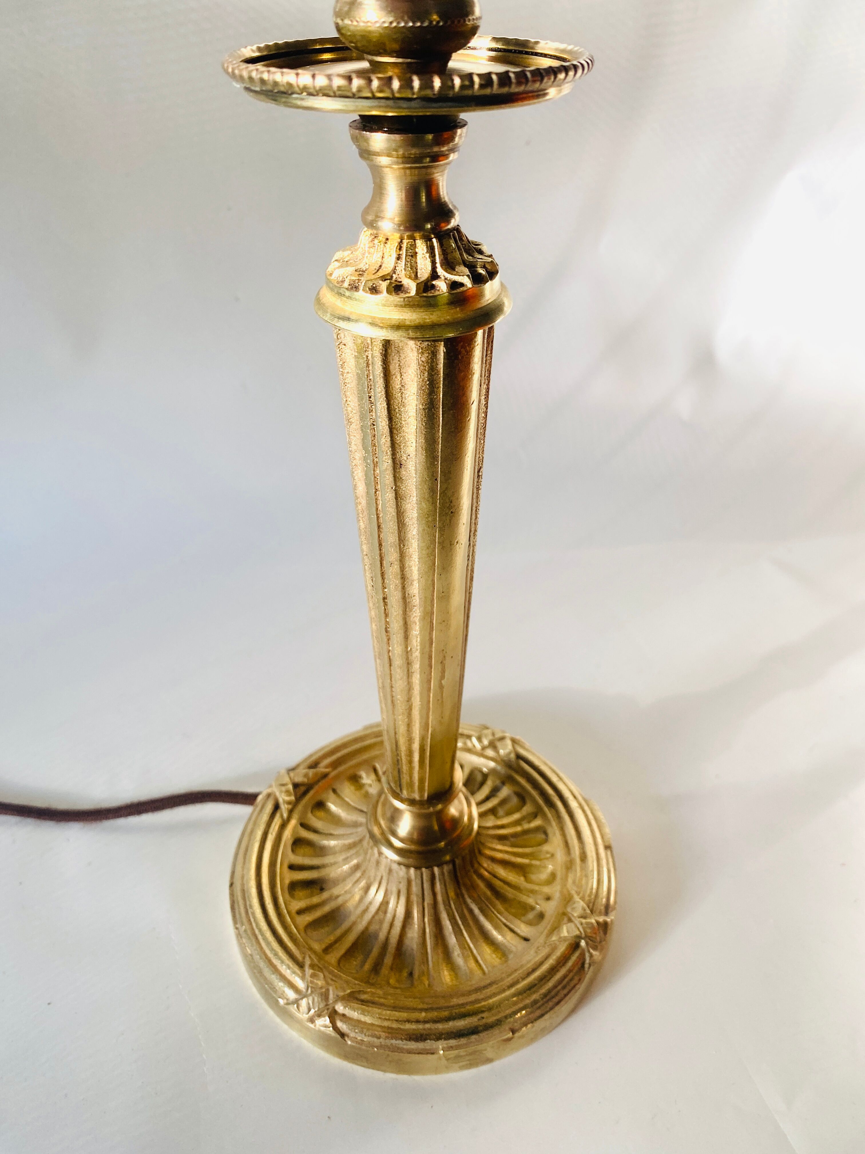 Neo-classical brass lamp, cotton shade