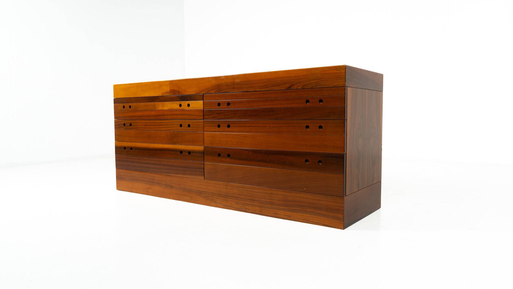 Commode du milieu du siècle, noyer, années 1960